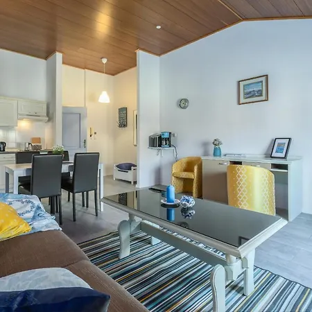 Apartamento Nina Deluxe Superior 5 Star Apartment, Your Piece Of Heaven By The Sea & Park Novigrad Istria